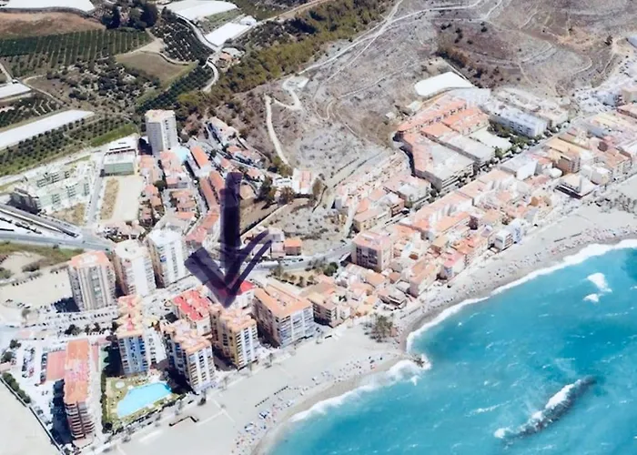 Primera Linea De Playa En Torrenueva